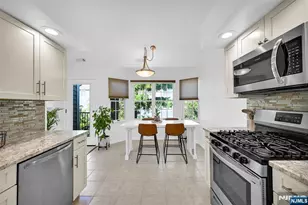 659 Richmond Ct 659, Ramsey, NJ 07446 - Photo 16