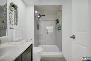 659 Richmond Ct 659, Ramsey, NJ 07446 - Photo 24