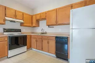 9302 Richmond Rd, West Milford, NJ 07480 - Photo 6