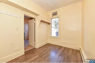 208 4th Street, Passaic, NJ 07055 - Photo 6