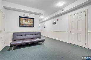 30 Austin Street 301, Newark, NJ 07114 - Photo 18