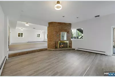 2413 Hammett Avenue A #A, Fort Lee, NJ 07024 - Photo 28