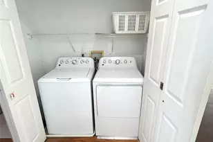 302 Grand Ridge Dr 302, Ridgefield, NJ 07657 - Photo 28