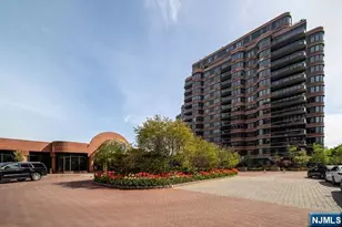 100 Carlyle Dr 5Dn, Cliffside Park, NJ 07010 - Photo 22