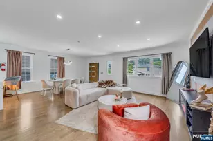 416 Kingsland Ave, Lyndhurst Township, NJ 07071 - Photo 8