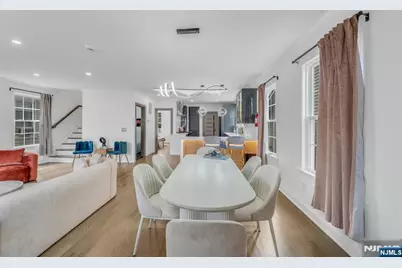 416 Kingsland Avenue, Lyndhurst Township, NJ 07071 - Photo 12