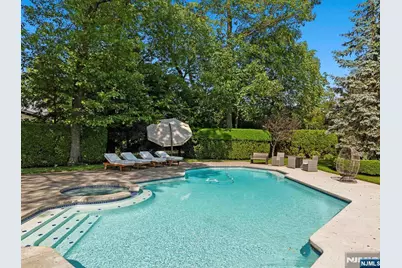 172 Truman Drive, Cresskill, NJ 07626 - Photo 8