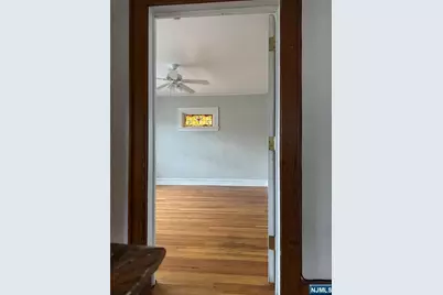 15-36 Parmelee Avenue 2 #2, Fair Lawn, NJ 07410 - Photo 12