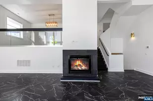 11 Vela Way, Edgewater, NJ 07020 - Photo 4