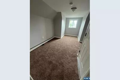 171 Seymour Avenue 3 #3, Newark, NJ 07108 - Photo 4