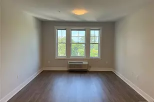 1685 Bergen Blvd 607, Fort Lee, NJ 07024 - Photo 4