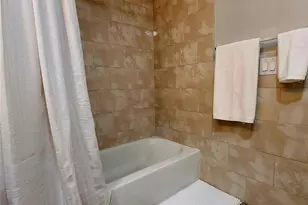 182 Anderson 3A, Fairview, NJ 07022 - Photo 18