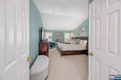 19 Briar Court, Hamburg, NJ 07419 - Photo 14