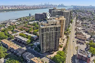 900 Palisade Ave 4J, Fort Lee, NJ 07024 - Photo 34