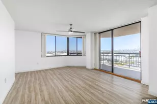 1705 Harmon Cove Tower, Secaucus, NJ 07094 - Photo 16