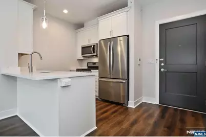 110 Market Street 201 #201, Saddle Brook Township, NJ 07663 - Photo 1