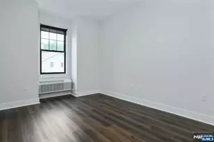110 Market Street 201, Saddle Brook Township, NJ 07663 - Photo 10