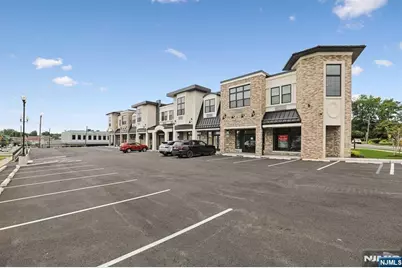 110 Market Street 201 #201, Saddle Brook Township, NJ 07663 - Photo 16