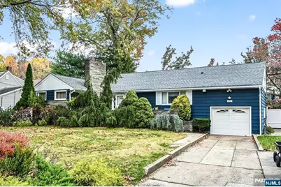 1061 Roosevelt Avenue, New Milford, NJ 07646 - Photo 1