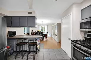 1061 Roosevelt Ave, New Milford, NJ 07646 - Photo 14
