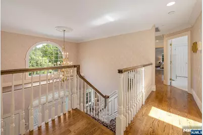 193 Pulis Avenue, Franklin Lakes, NJ 07417 - Photo 16