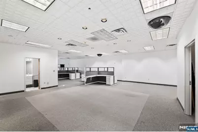 189 Greenwood Avenue, Midland Park, NJ 07432 - Photo 10