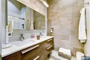 689 Luis Munoz Marin Blvd 1010, Jersey City, NJ 07310 - Photo 24