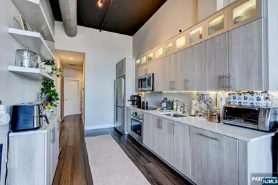 689 Luis Munoz Marin Boulevard 1010 #1010, Jersey City, NJ 07310 - Photo 16