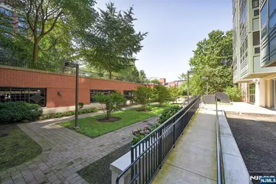 689 Luis Munoz Marin Boulevard 1010 #1010, Jersey City, NJ 07310 - Photo 30