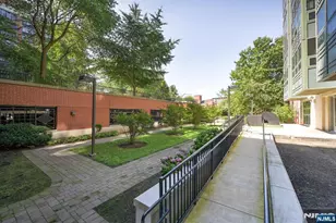 689 Luis Munoz Marin Blvd 1010, Jersey City, NJ 07310 - Photo 30