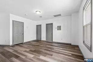 143 Valley Road 2L, Montclair, NJ 07042 - Photo 6