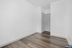 143 Valley Road 2L, Montclair, NJ 07042 - Photo 14