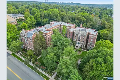 100 Palisade Avenue A51 #A51, Englewood, NJ 07631 - Photo 1