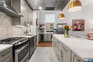 167 Wayne Street T104, Jersey City, NJ 07302 - Photo 8