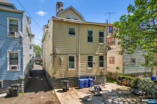 253 Burnett St, East Orange, NJ 07018 - Photo 48