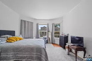 253 Burnett St, East Orange, NJ 07018 - Photo 14