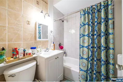48 8th Avenue, Passaic, NJ 07055 - Photo 18