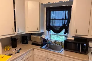 73 Phillips Ave 2, South Hackensack Township, NJ 07606 - Photo 4