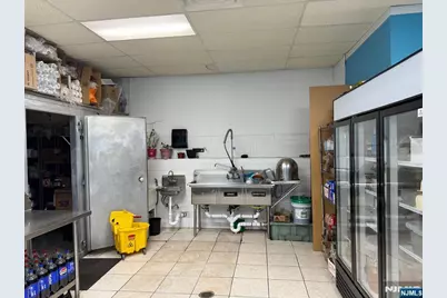 291 8th Street, Prospect Park, NJ 07508 - Photo 8