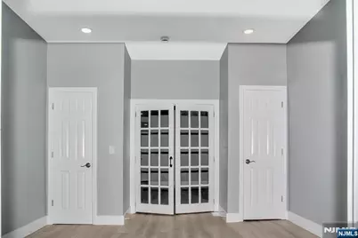 20 W 49th Street, Bayonne, NJ 07002 - Photo 16