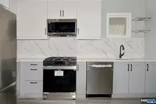 20 W 49th St, Bayonne, NJ 07002 - Photo 4