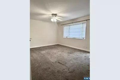 309 President Street, Saddle Brook Township, NJ 07663 - Photo 4