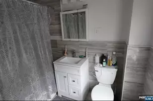 315 Coit St, Irvington, NJ 07111 - Photo 2