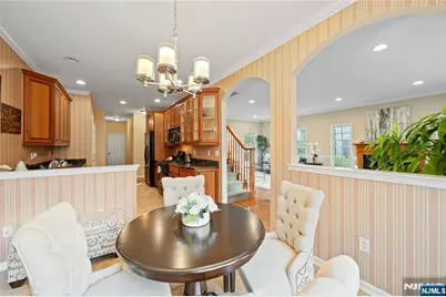 26 Chestnut, Cedar Grove, NJ 07009 - Photo 8