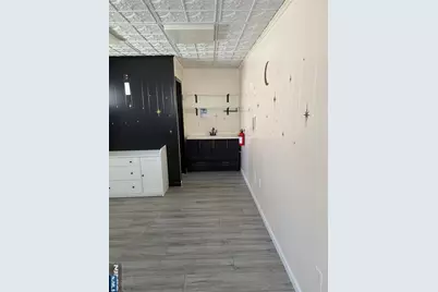 300 Lake Avenue, Lyndhurst Township, NJ 07071 - Photo 2