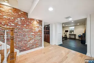 21 Franklin Pl, Morristown, NJ 07960 - Photo 34