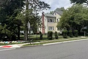 211 Paterson Ave 2nd Fl, Midland Park, NJ 07432 - Photo 32