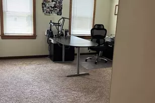 211 Paterson Ave 2nd Fl, Midland Park, NJ 07432 - Photo 18