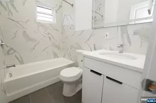 776 Bergen Street 2L, Newark, NJ 07108 - Photo 24