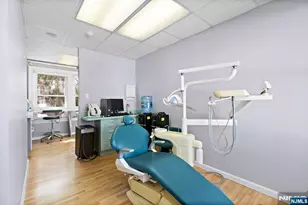 197 S Washington Ave, Bergenfield, NJ 07621 - Photo 20